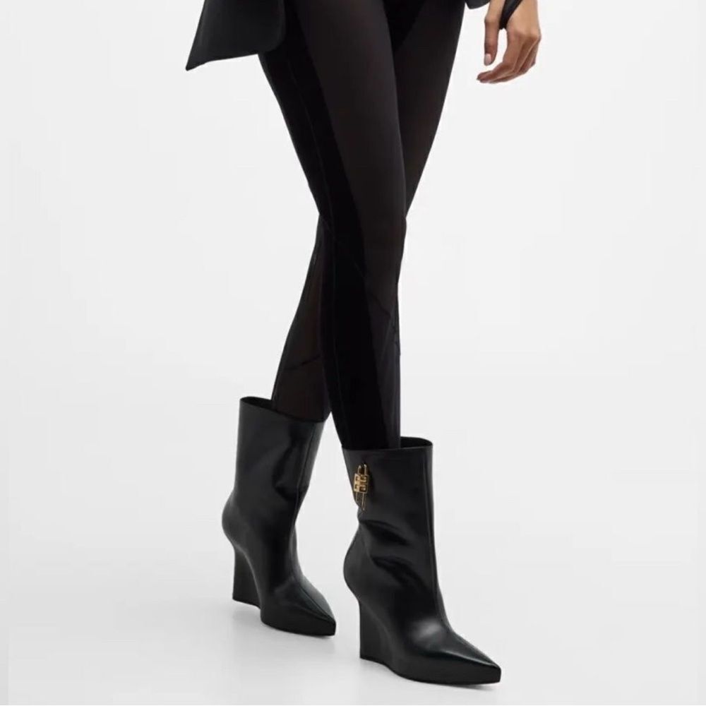 Givenchy G-Lock Ankle Boots in Leather size 38 - Picture 2 of 16